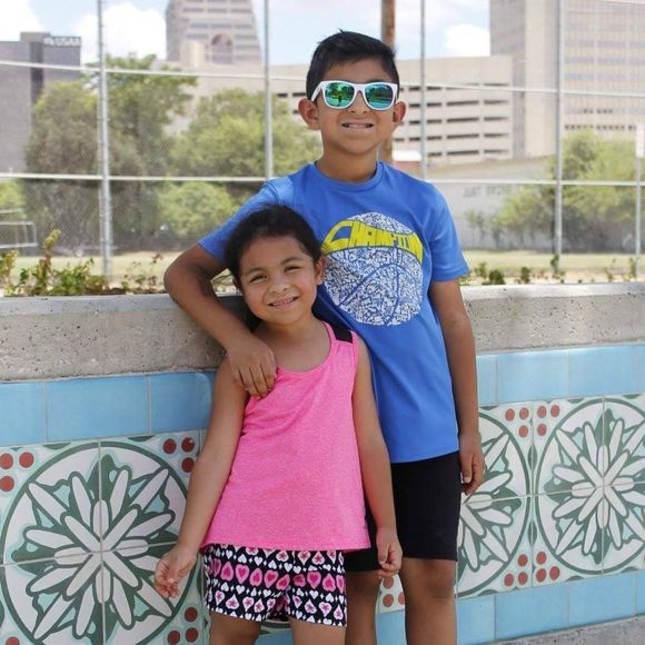 Meet your Posher, Josie - Picture 1 of 1